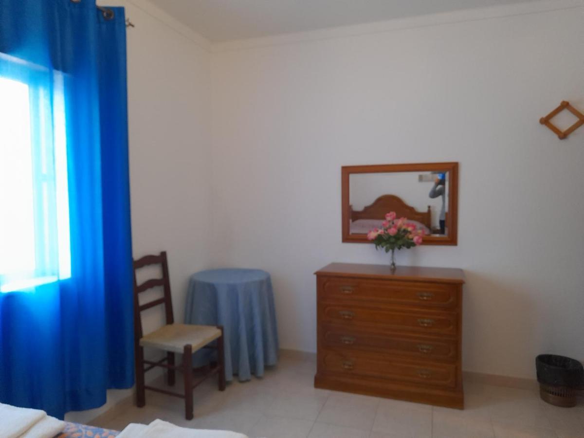 Pacheco'S Guesthouse Lagos Exterior foto